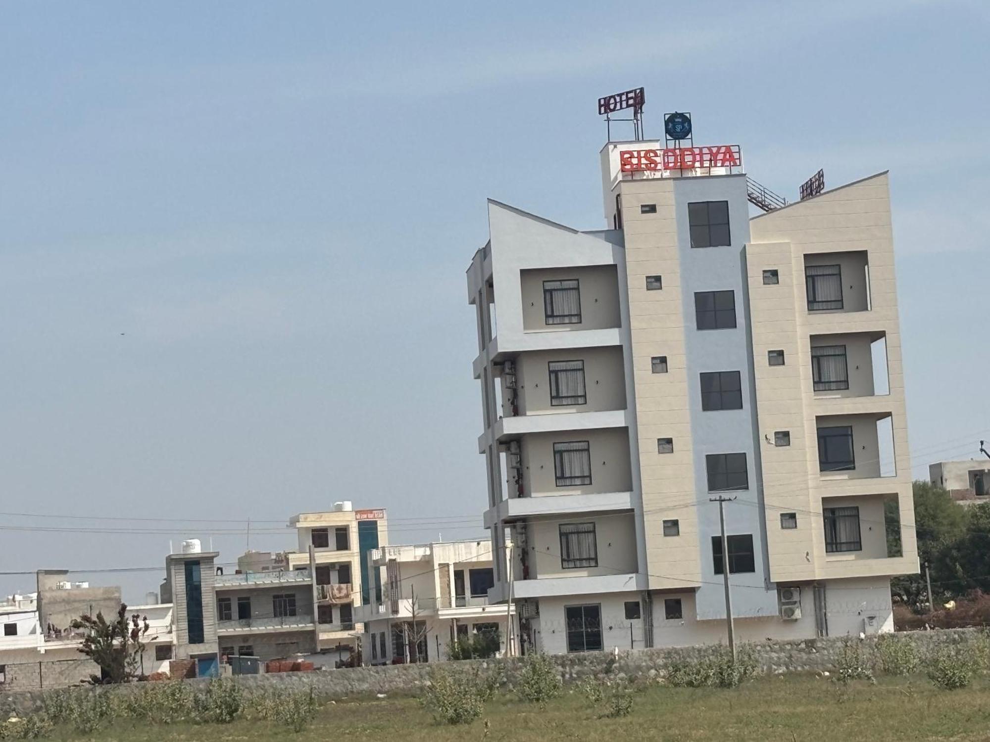 Hotel Sisodiya Palace Khātu Buitenkant foto